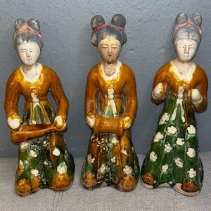 3-Tang Dynasty Chinese Sancai Glazed Pottery Court Lady Musician Figurine